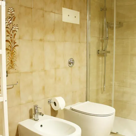 Silvia Gabicce Apartment *